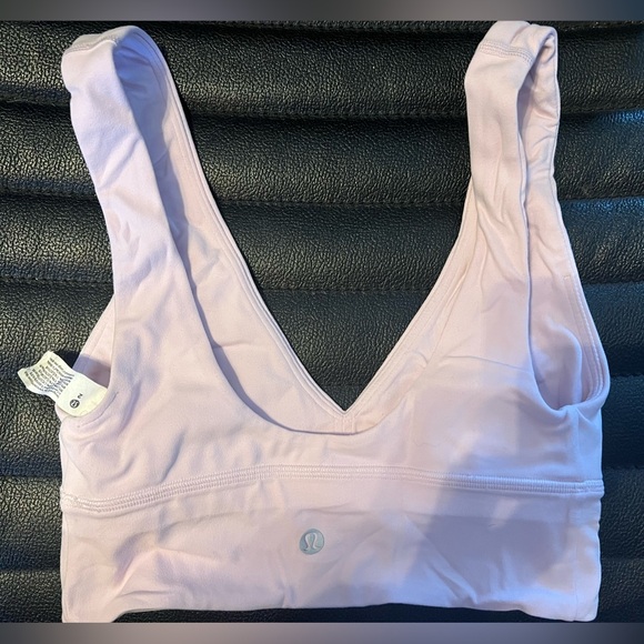 $54 Lululemon Align V-Neck Bra *Light Support, A/B Cup Meadowsweet Pink - Picture 7 of 9
